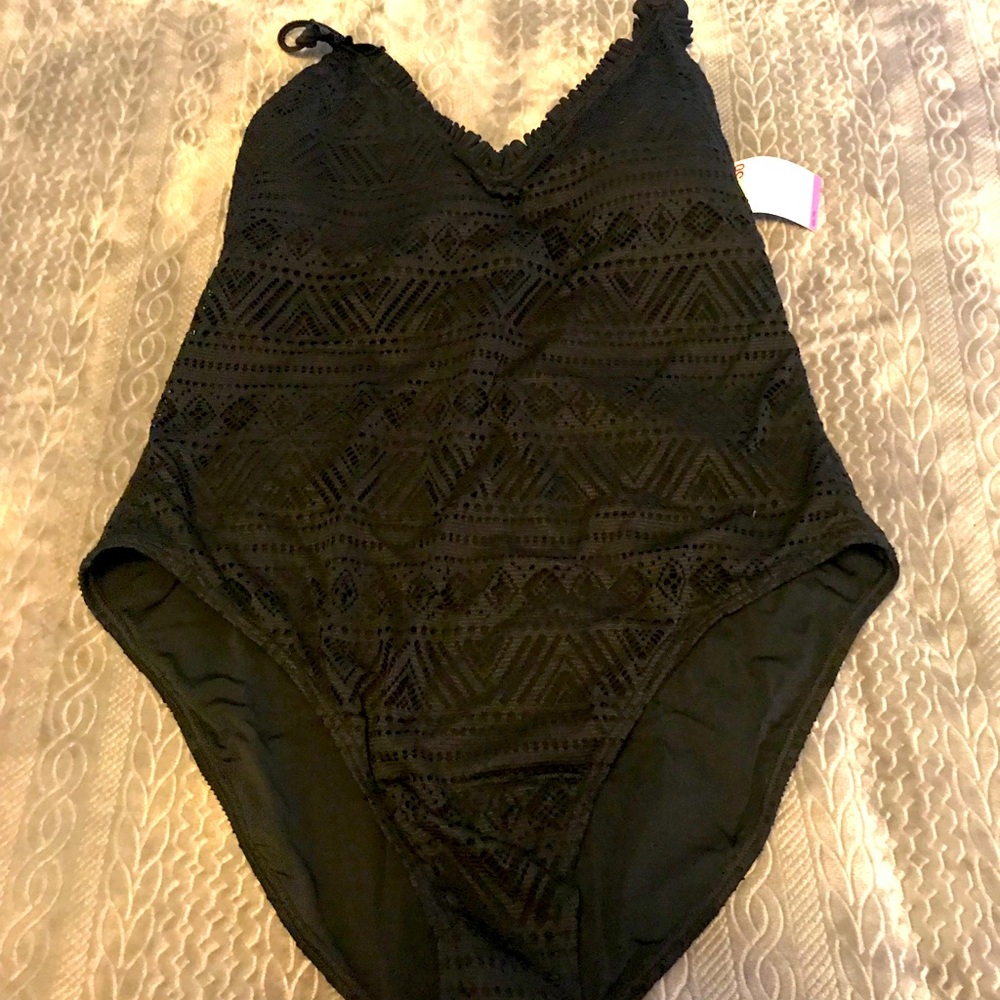 SO Crotchet One-Piece Bathing Suit